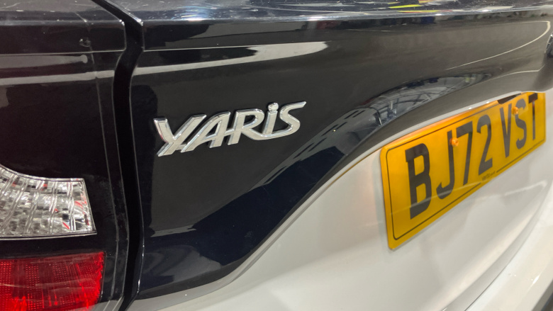 Toyota Yaris 1.5 Hybrid Icon 5dr CVT Hybrid Hatchback